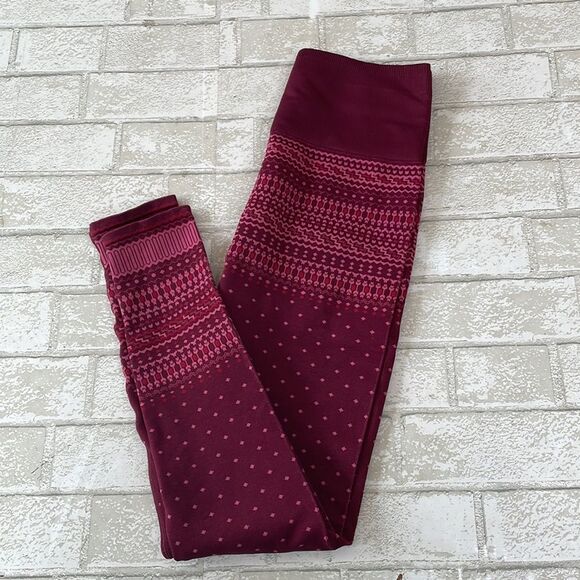 Fabletics faire isle leggings - Picture 4 of 12